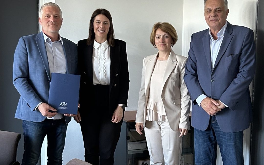 Potpisan Predugovor za izgradnju stanova po Programu društveno poticane stanogradnje kao i Ugovor o prijenosu prava vlasništva građevinskog zemljišta na kojem će se realizirati izgradnja stanova